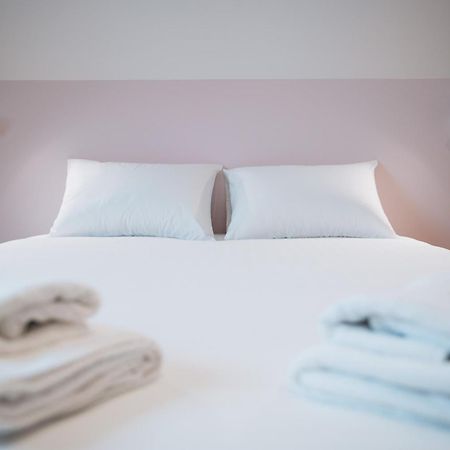 La Marjolaine - Demeure D'Hotes - Service Para-Hoteiier - Premium Châteauroux Exteriör bild
